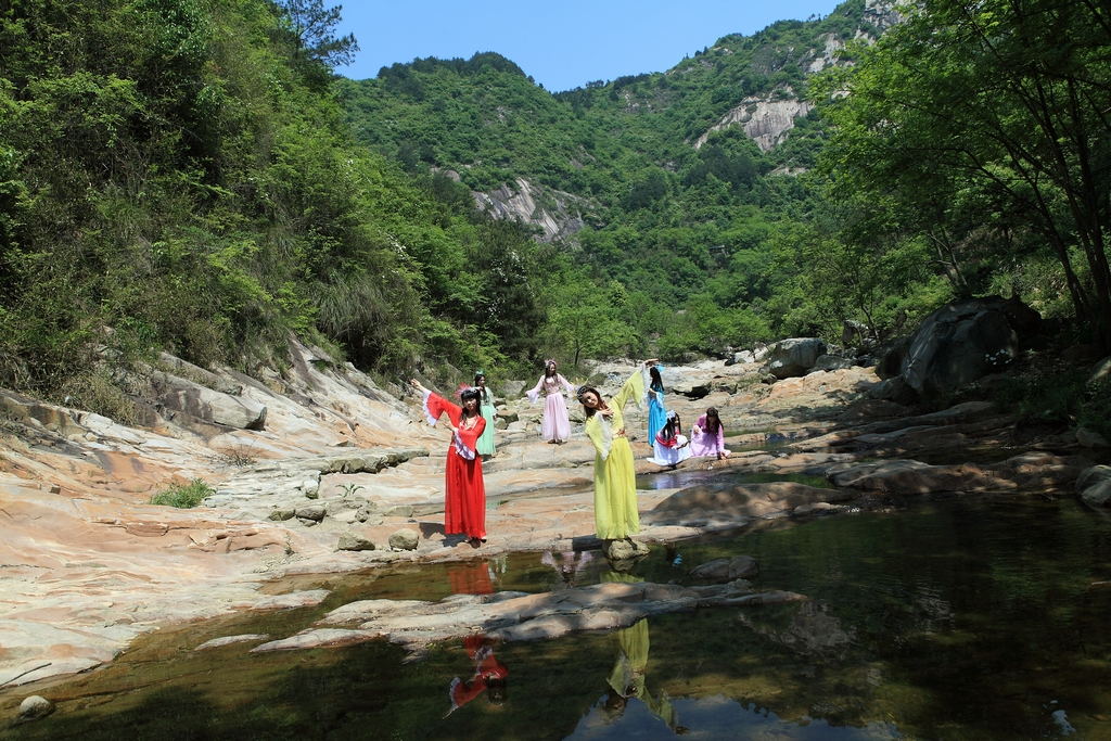 别样七夕节 天龙关景区免费邀您约“惠”(图1) 别样七夕节 天龙关景区免费邀您约“惠”(图1)